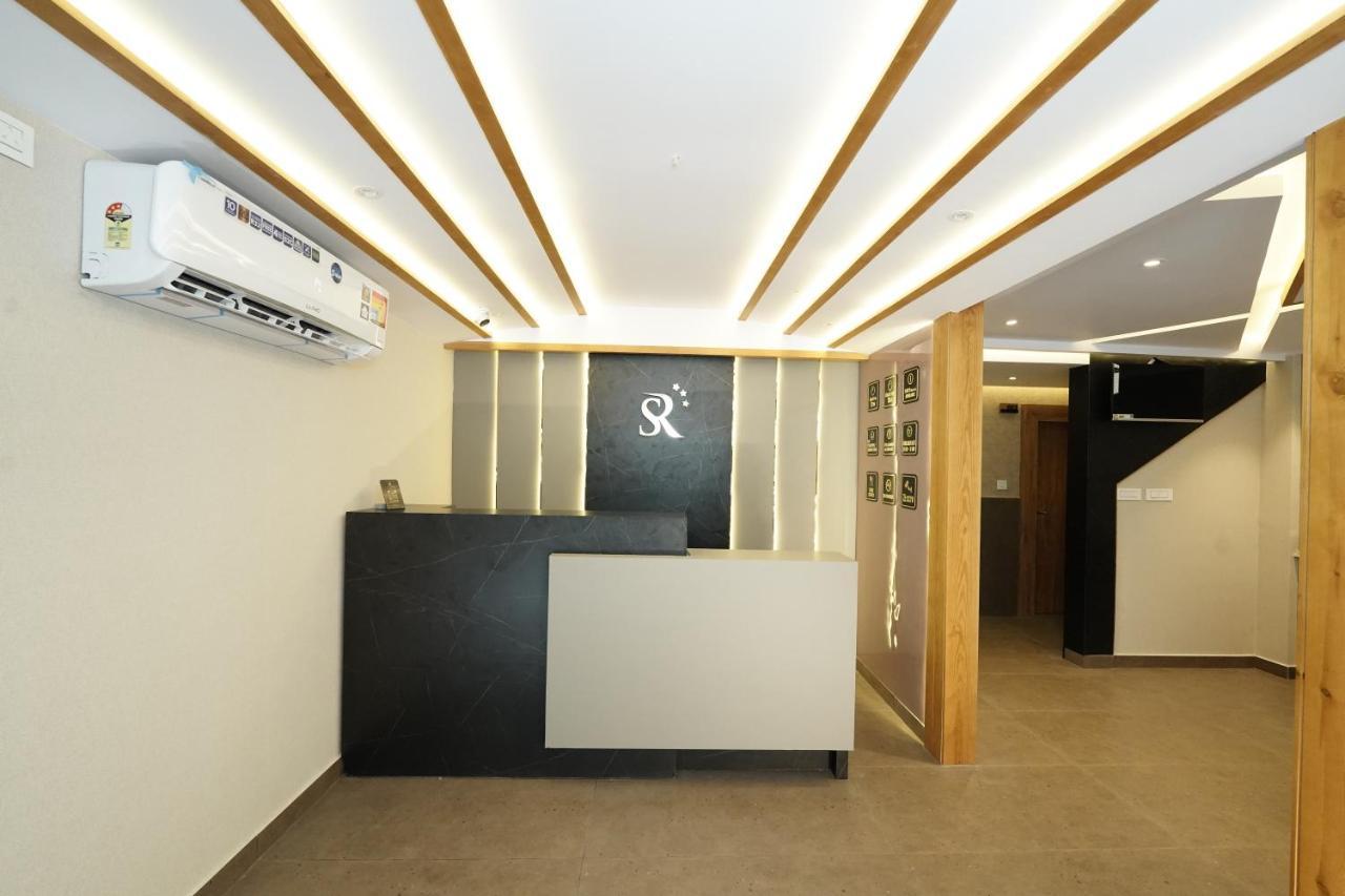 Southern Residency Kochi Exterior foto