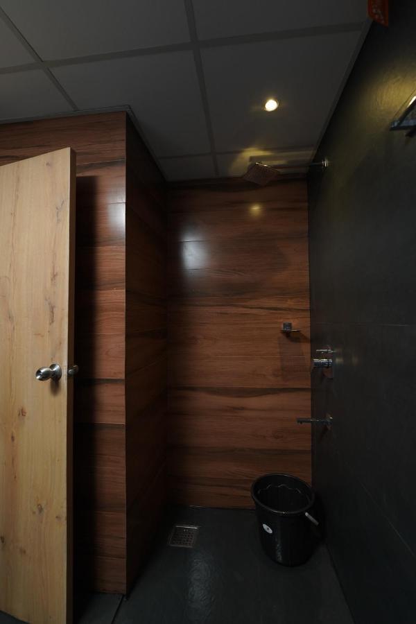 Southern Residency Kochi Exterior foto